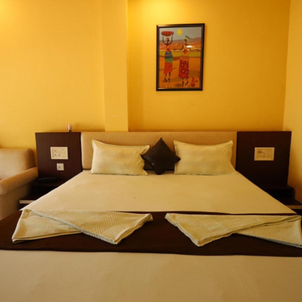 Golden View Resort And Restaurant Tajpur Eksteriør billede