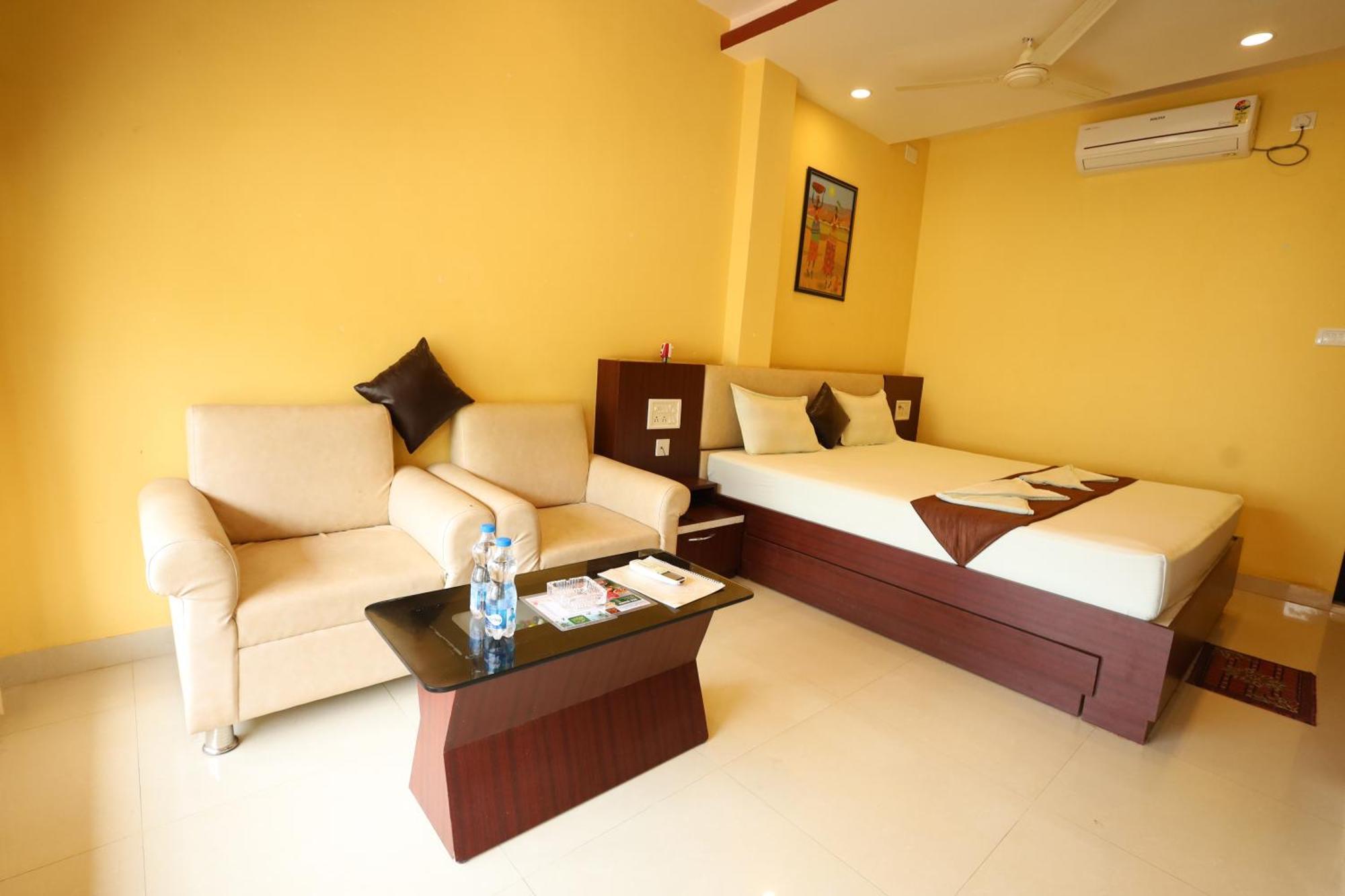 Golden View Resort And Restaurant Tajpur Eksteriør billede