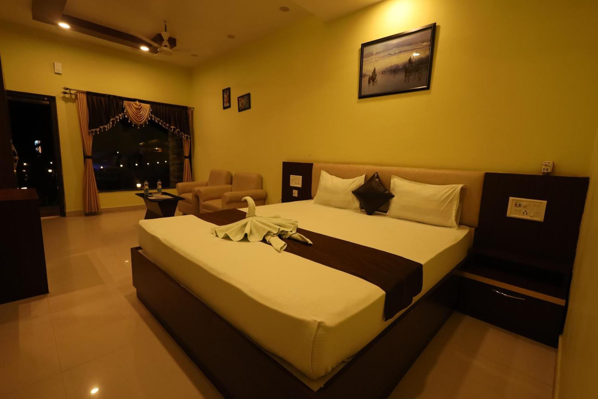Golden View Resort And Restaurant Tajpur Eksteriør billede